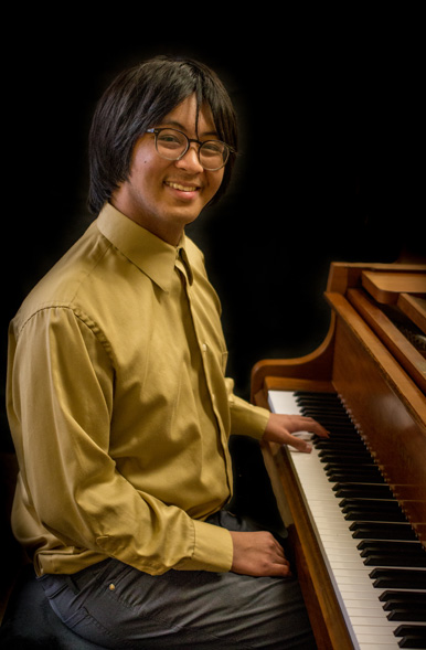 Voice and Piano teacher Michael Navato